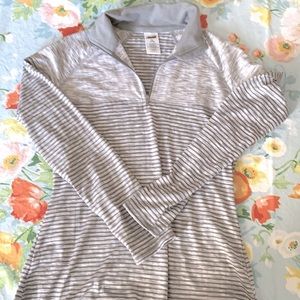 Avia 1/4,zip grey sz8-10medium top